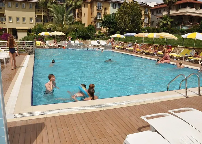 Hotell Club Kosdere 2*