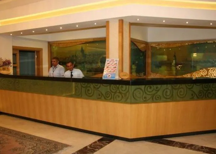 Club Kosdere 2*
